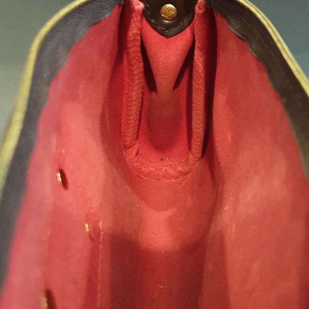 Louis Vuitton Eva Damier - Picture 10 of 15